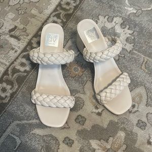 Dolce vita cream block heel